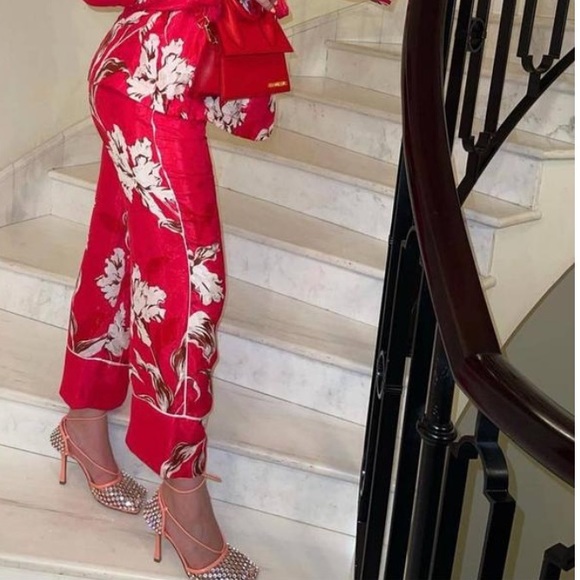 Cropped printed silky pants - Picture 2 of 8